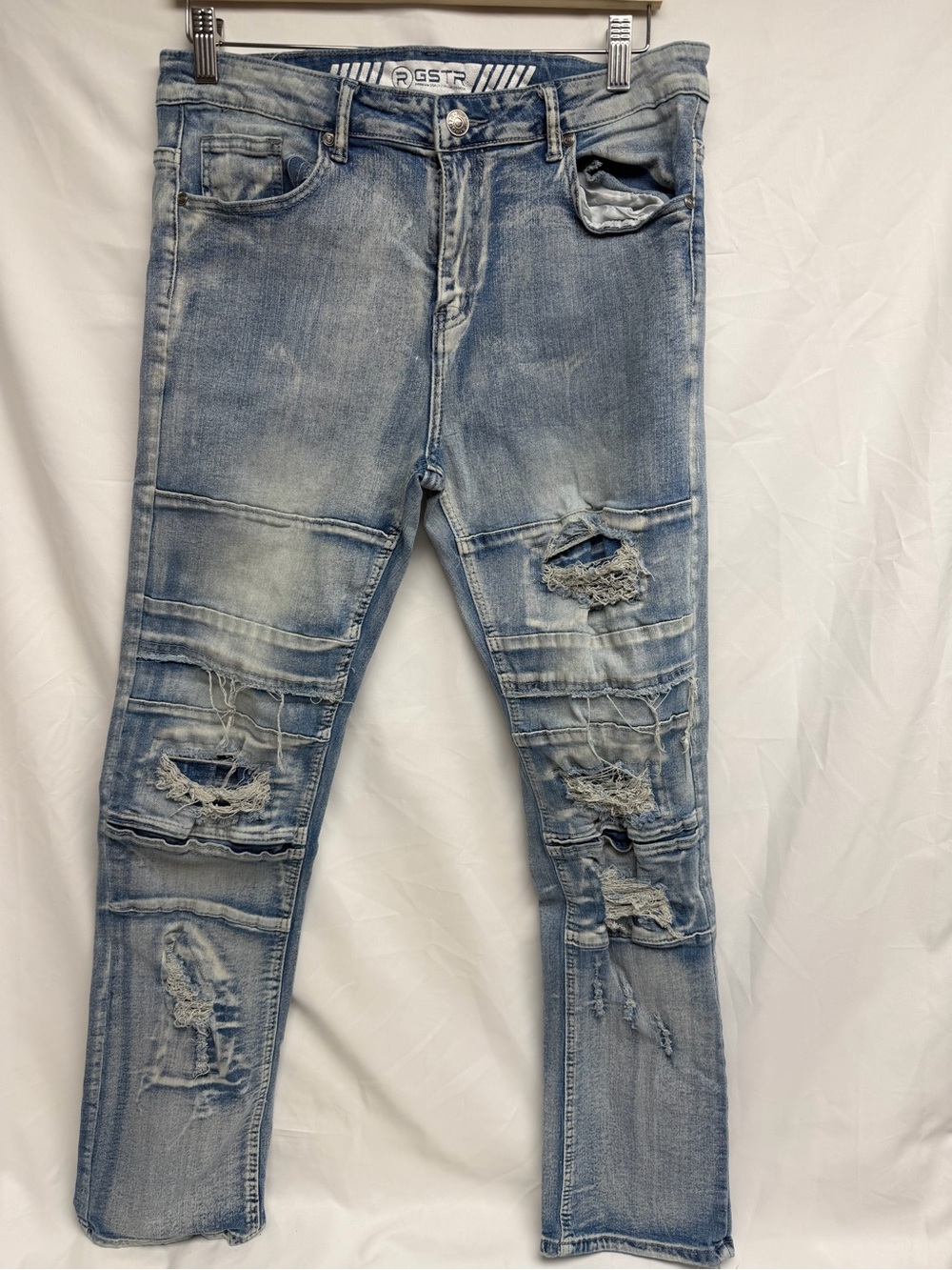 RGSTR Men’s 34 Distressed Moto Biker Jeans Light Wash Stretch